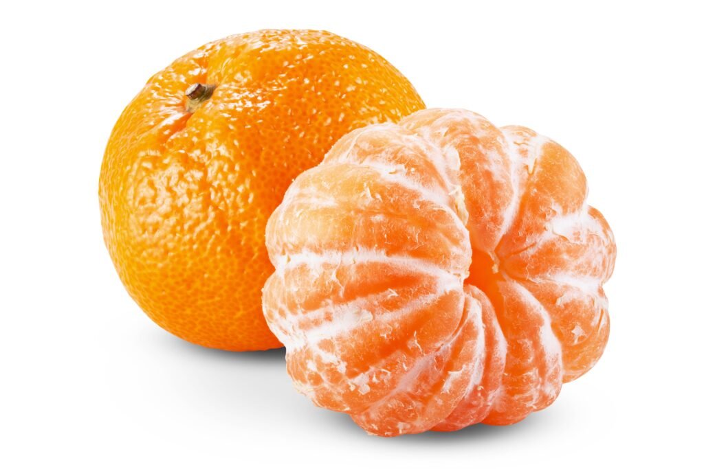 Mexirica em um fundo branco.