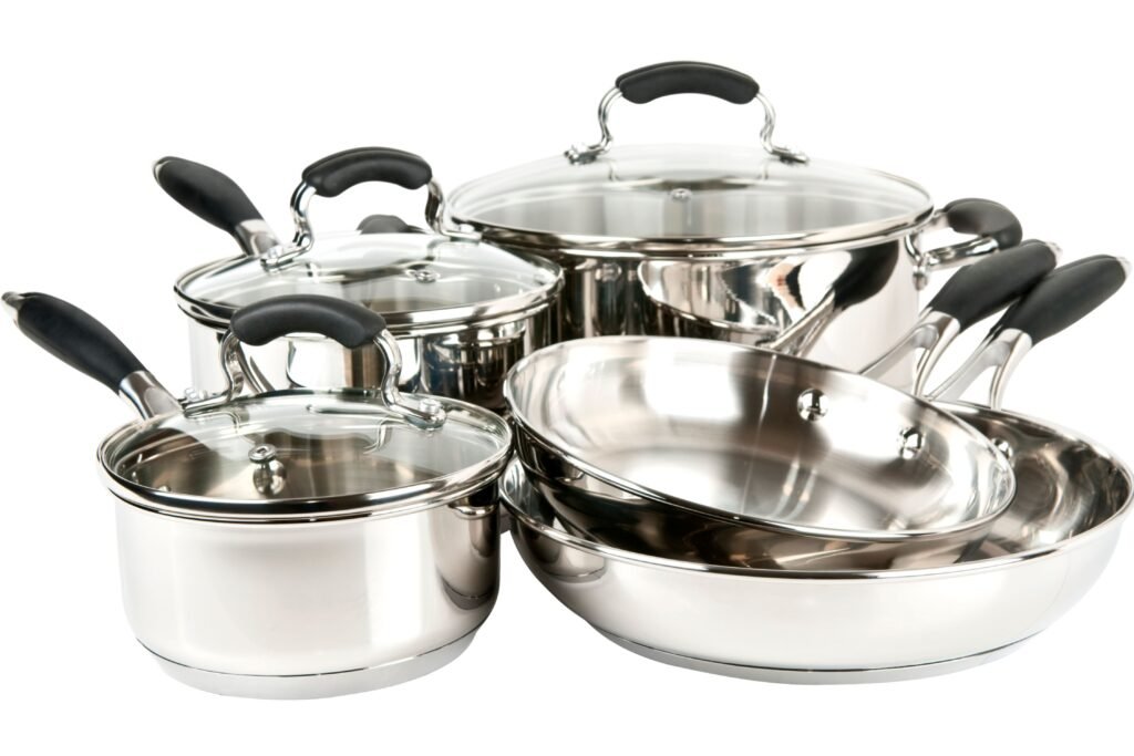 Conjunto de panelas. 