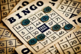 O que significa sonhar com bingo? Cartela, números, jogando e mais!