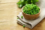 Sonhar com ervilha: no saco, na lata, no pé, comendo, cozinhando e mais!